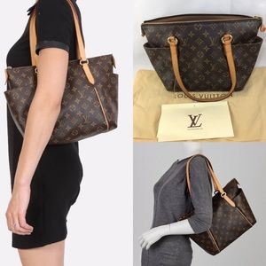 💕BEAUTIFUL💕 totally pm Louis Vuitton receipt